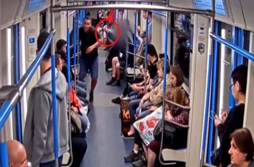 Qaz balonсuğunu metroda sərnişinlərin üzünə püskürtdü - VİDEO