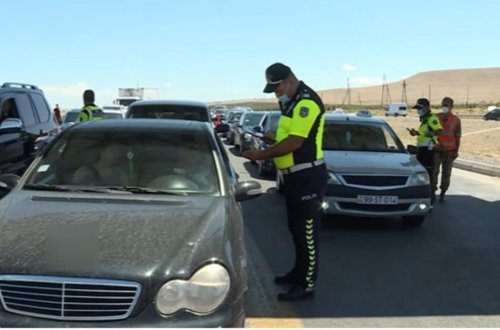 İcazəsiz rayonlara getmək istəyən sürücülər geri qaytarılır - Video