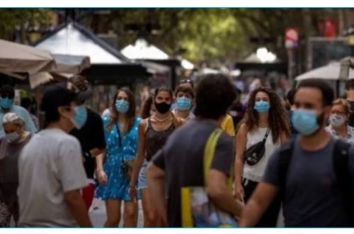 50 yaşdan yuxarı şəxslərə küçəyə çıxma qadağası tətbiq ediləcək..