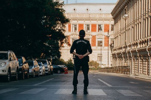 Sərt karantin rejiminin qüvvədə qaldığı rayon və şəhərlər: Həftəsonları nəqliyyat işləməyəcək - SİYAHI