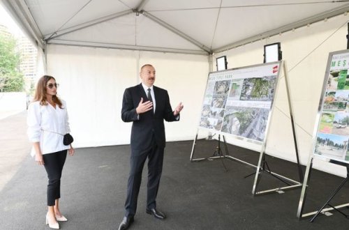 Ильхам Алиев и Мехрибан Алиева ознакомились с предстоящими работами по закладке лесопарка в Баку - ФОТО