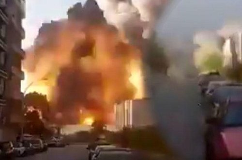 Beyrutdakı partlayışın yeni görüntüləri yayıldı - Çəkiliş edən şəxs öldü - VİDEO