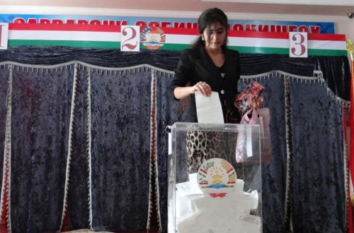 Tacikistanda prezident seçkilərinin vaxtı məlum olub
