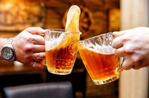 От пива у мужчин растет грудь - ученые