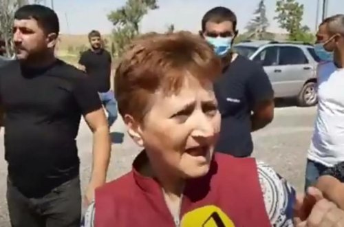 Abşeronda etiraz aksiyası: Tanınmış jurnalist-bloger saxlanıldı - VİDEO