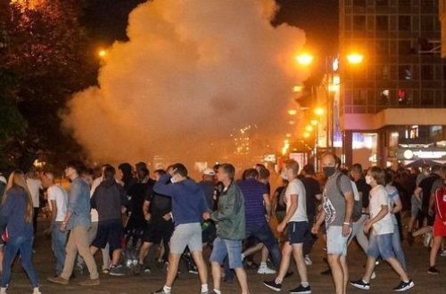 Belarusda etirazçının öldürülməsi kameraya düşdü - ANBAAN VİDEO