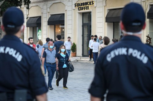 Azərbaycanda yoluxma kəskin azaldı - Virusun kökü kəsilirmi?