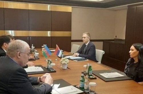 В Баку проходит встреча представителей Азербайджана и Сербии