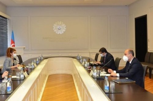 Министр образования Азербайджана встретился с послом Турции