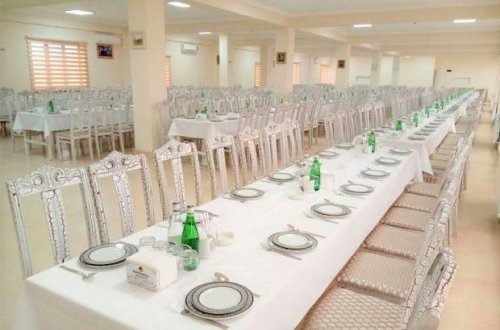 Karantin qaydalarını pozub yas mərasimi keçirdilər, cərimələndilər - FOTO