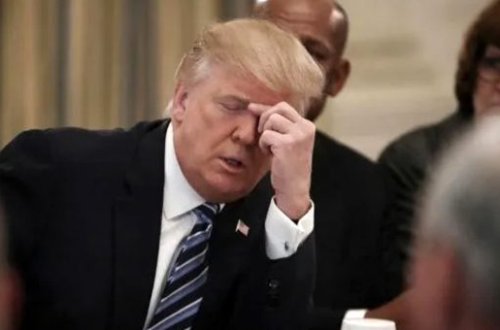 Tramp da sudan şikayətlənir: “Sifonu 10-15 dəfə çəkməli oluram”