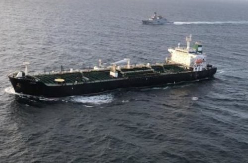 США задержали четыре танкера с иранским топливом