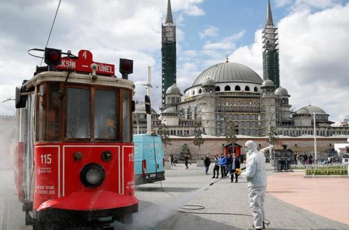 Yaşı 65-dən yuxarı olanlar avtobusa minə bilməzlər - Yeni qadağalar