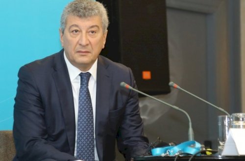 Prezidentin geri çağırdığı səfir DTX-da ifadə verən məmurun qardaşıdır