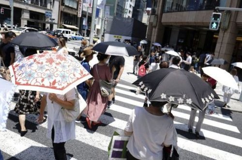 В Токио от жары скончались 79 человек