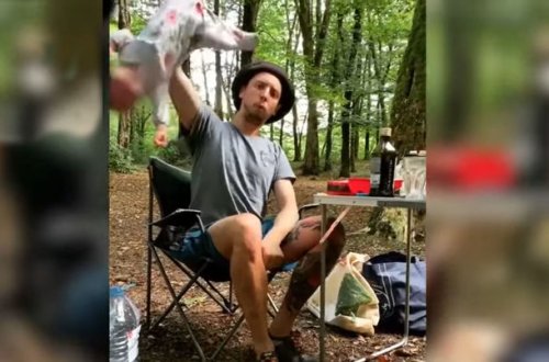 Uşağının başına açdığı oyun hər kəsi heyrətə saldı - VİDEO