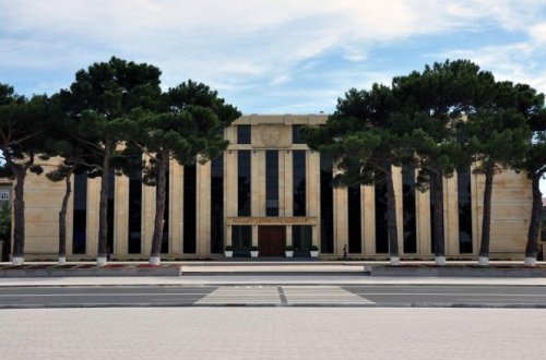 Sumqayıt İcra Hakimiyyəti bir-iki ay əvvəl yaranan şirkətlərə yüzminlərlə vəsait ayırır - MÜƏMMA