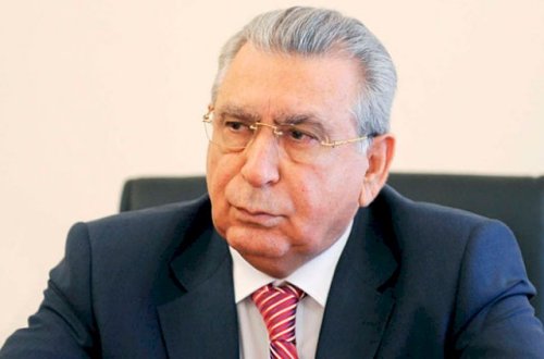 Ramiz Mehdiyev karantin qaydalarını pozdu: Nəvəsinə toy etdi - Video