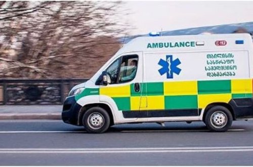 Gürcüstanda mikroavtobus uçurumdan aşdı: 17 ölü - YENİLƏNİB