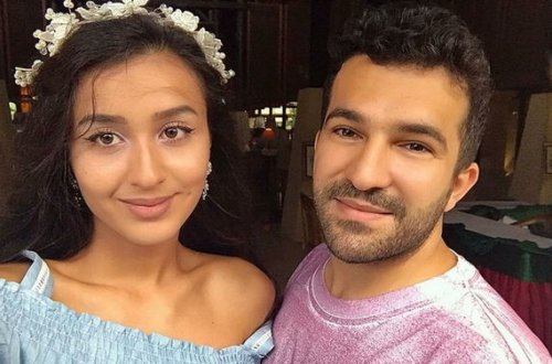 Rusiyada yaşayan azərbaycanlı müğənninin keçmiş arvadı: “Məni döyüb, saçımdan sürüyürdü” - FOTO
