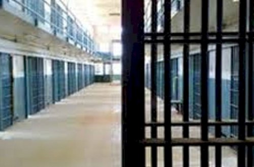 Azərbaycanda 18 nəfər həbsxanadan qaçıb