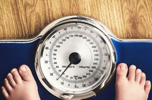 Ученые нашли связь между ожирением и смертностью от COVID-19