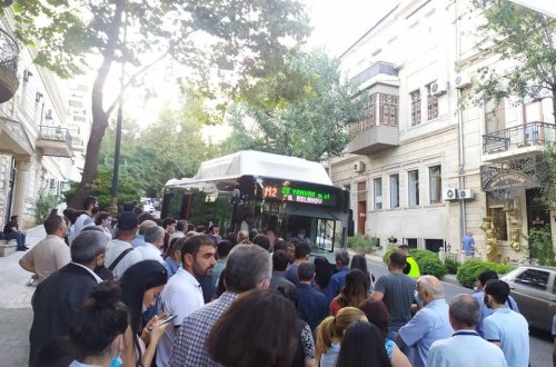 Sərnişinlərə ŞAD XƏBƏR: yollarda gözləməkdən canımız qurtarır - FOTO