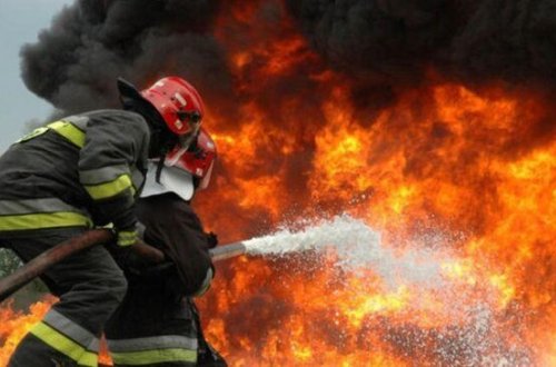 SON DƏQİQƏ: Azərbaycanda şiddətli yanğın başladı, helikopterlər HAVAYA QALDIRILDI