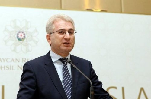 Nəvə toyunda iştirak etdiyi deyilən deputat istefa verdi