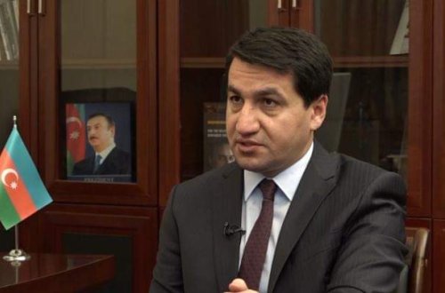 Prezidentin köməkçisi beynəlxalq əməkdaşlıq sahəsində fəaliyyət göstərən QHT-lərlə görüşdü