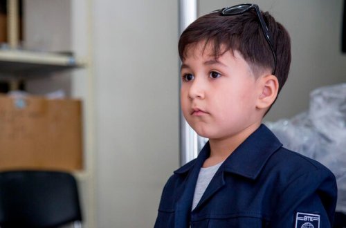 Məktəbli uniformaları ləğv ediləcək? – AÇIQLAMA