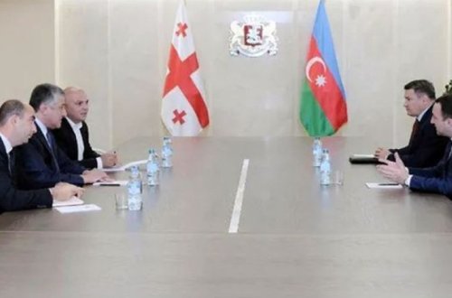 Министр обороны Грузии принял посла Азербайджана