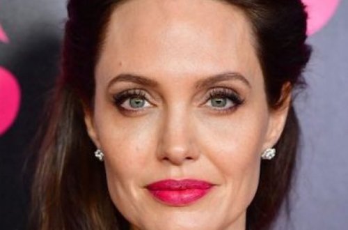 Анджелина Джоли отреагировала на новый роман Брэда Питта