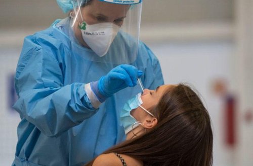 1 ay sonra yenə koronavirus testi pozitiv çıxdı - FOTO