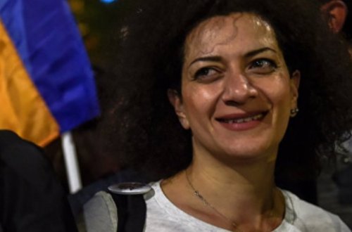 Nikol Paşinyanın həyat yoldaşı Anna Akopyanın cəbhə “macəraları”