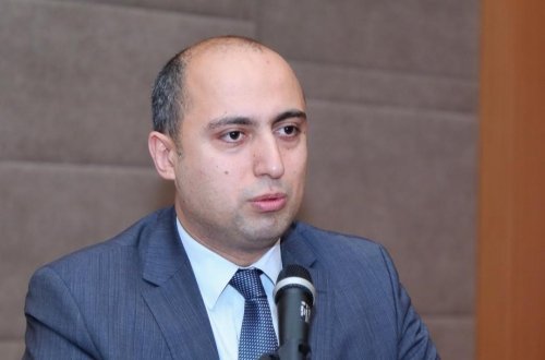 Bakıda şagirdlər həftədə 2 dəfə, rayonlarda isə 3 dəfə məktəbə gedəcək - RƏSMİ