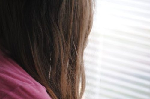 Возбуждено уголовное дело по факту попытки суицида школьницы в Баку