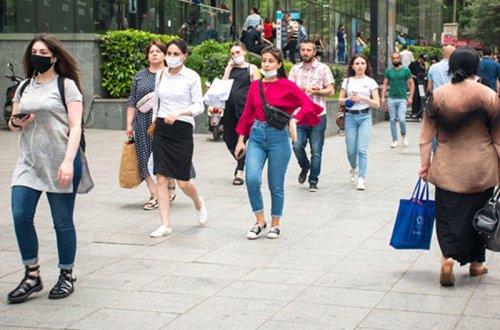 Gürcüstanda virusla bağlı vəziyyət pisləşir, qaydalar sərtləşdirilir