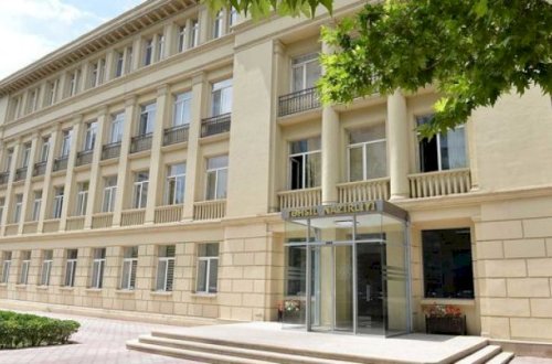 Bu şəxslər məktəblərə buraxılmayacaq -Rəsmi