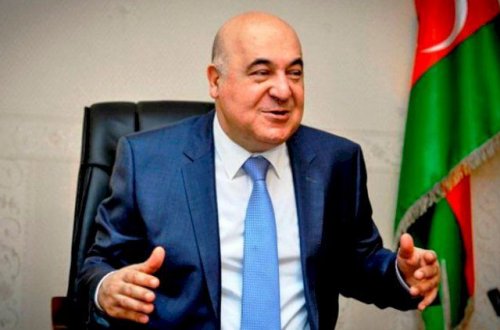 “Rus dilini öyrənənlərin hamısı düşmənlərimizdir” — Çingiz Abdullayevdən daha bir qalmaqallı AÇIQLAMA