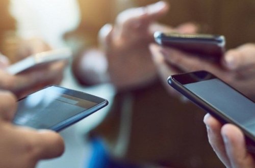 Cəbhə bölgəsində smartfondan istifadə etmək olmaz - Deputat