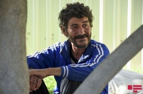 Küçədə yandırılan bomj: “İnsanlardan kömək istəmirəm”