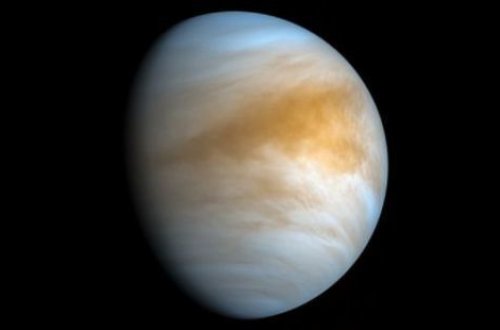 В атмосфере Венеры найден возможный признак жизни