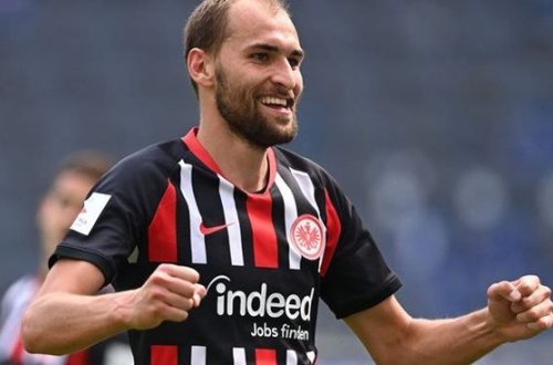 Моуринью хочет видеть Доста в 