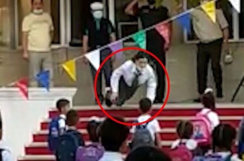 Təhsil Nazirliyindən himn zamanı yıxılan xanımla bağlı AÇIQLAMA