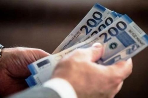 Bu şəxslərin maaşı 890 manat oldu - QƏRAR