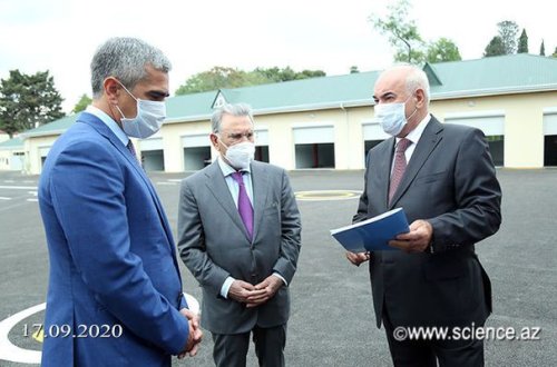 Prezidentin köməkçisi Ramiz Mehdiyevlə görüşdü — FOTOLAR