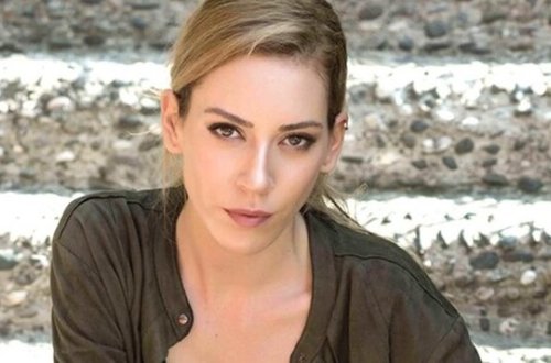 Ana olmağa hazırlaşan aktrisa — HAMİLƏLİK FOTOLARINI PAYLAŞDI
