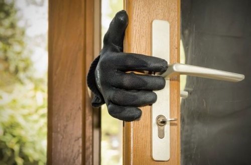 В Баку за сутки совершено сразу несколько крупных краж