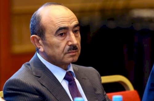 Əli Həsənov Türkiyəni tərk edib